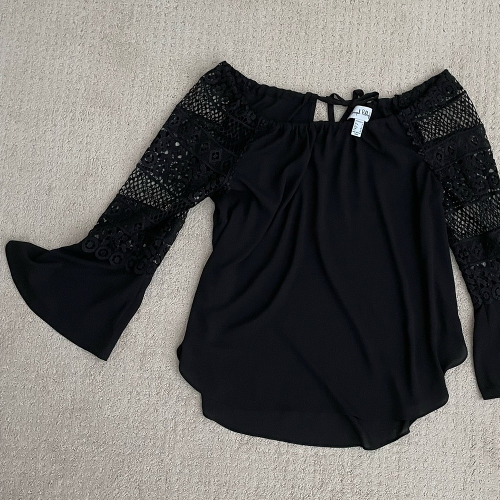 Joseph Ribkoff black top size 14